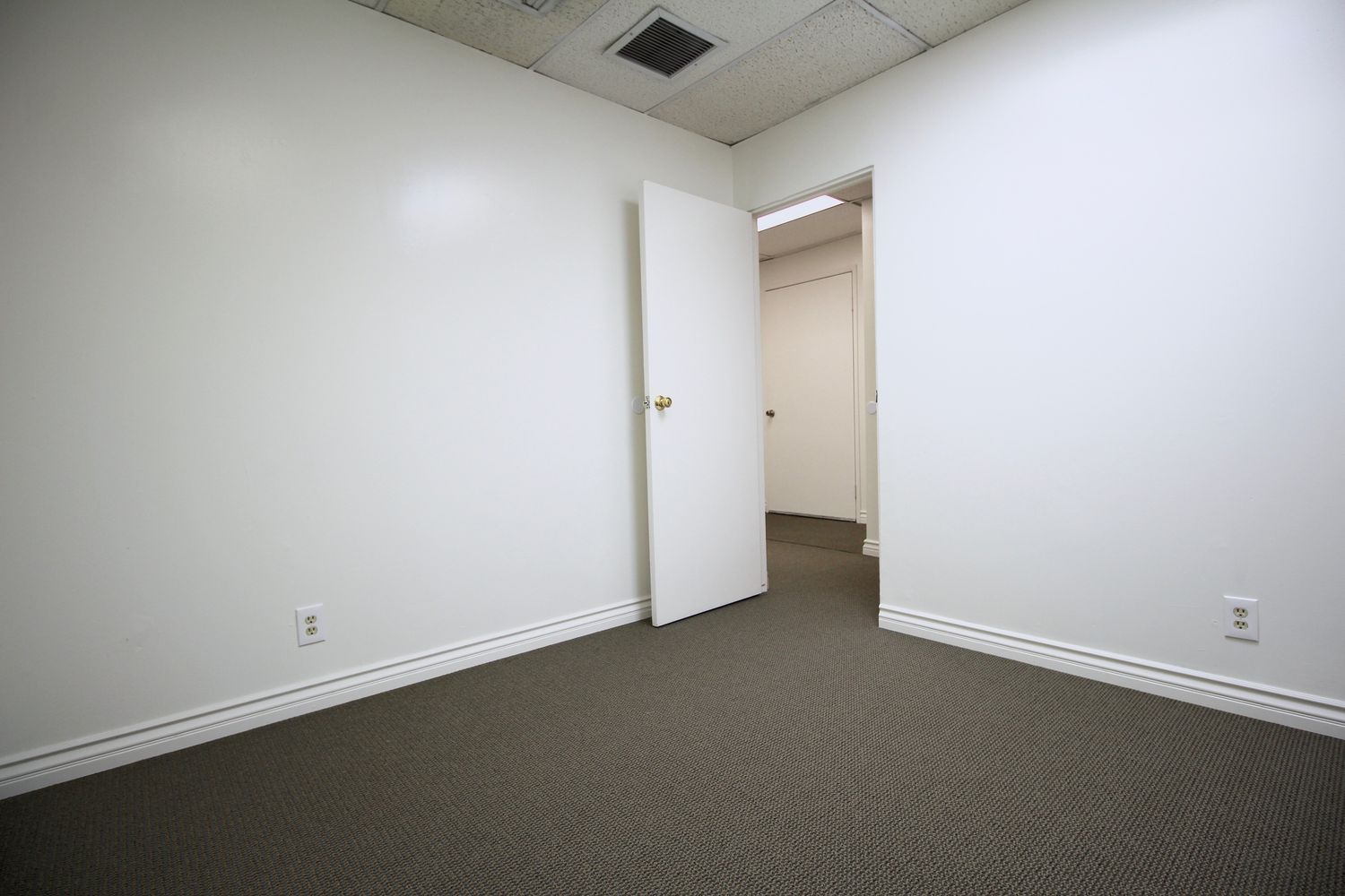 Crenshaw Bloulevard : 17725 Crenshaw Blvd, Torrance, CA 90504